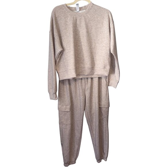 NWT Yogalicious Scuba Tranquility Pullover & Davenport Jogger Set M Beige - Picture 3 of 11